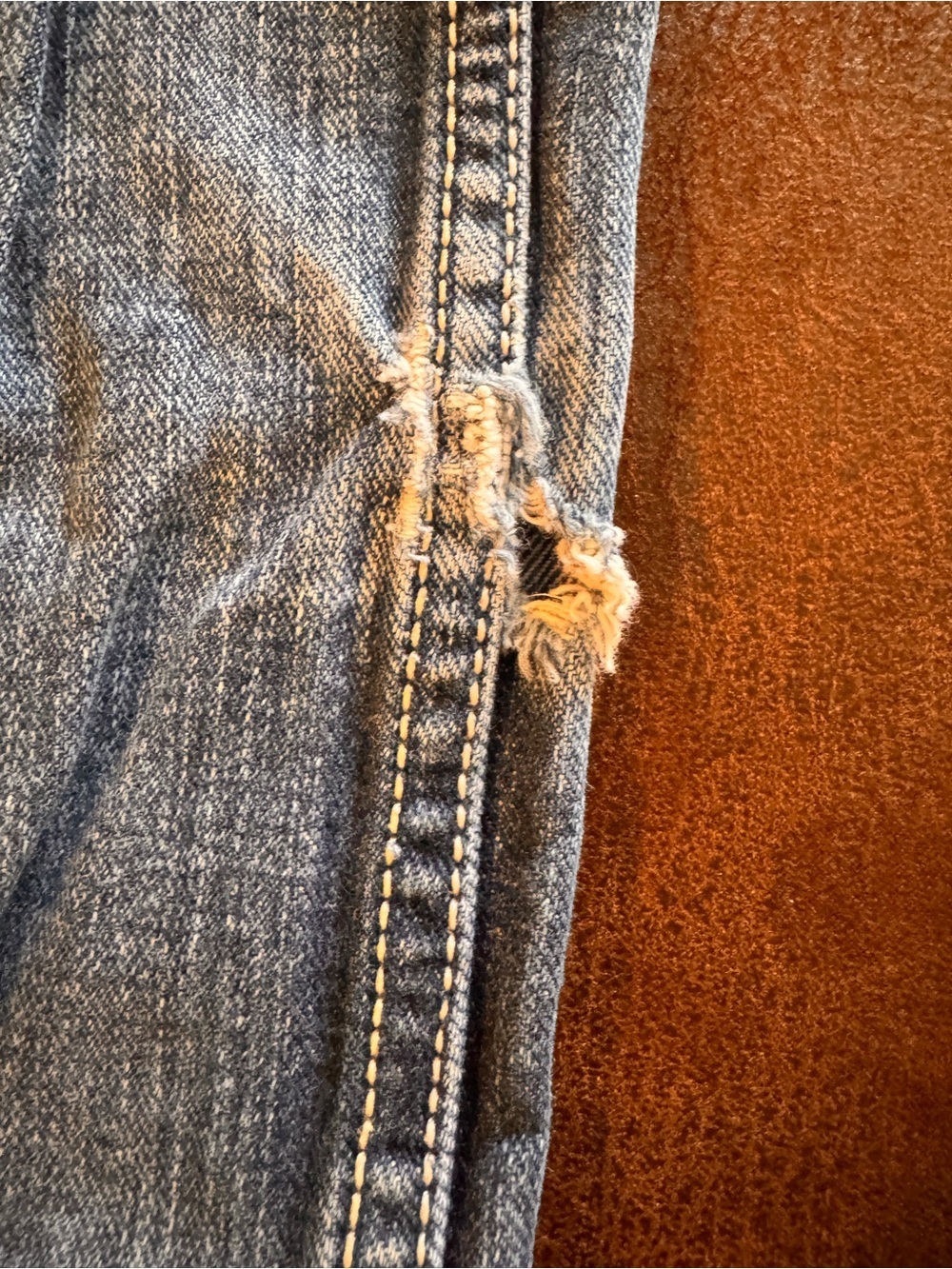 Cinch Light Blue Relaxed Fit Men's Jeans - Picture 9 of 16